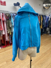 Load image into Gallery viewer, Lululemon zip up hoody M/L

