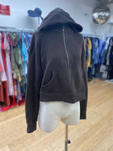 Load image into Gallery viewer, Lululemon 1/2 zip hoodie M/L
