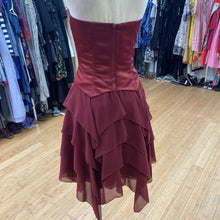 Load image into Gallery viewer, Jessica McClintock evening dress 6
