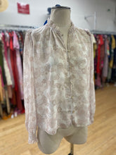 Load image into Gallery viewer, Wilfred floral top M
