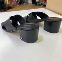 Load image into Gallery viewer, Michael Kors sandals 10
