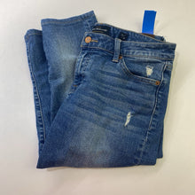 Load image into Gallery viewer, Lucky Brand Lolita Crop denim capris 10
