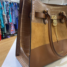 Load image into Gallery viewer, Michael Kors large tote bag
