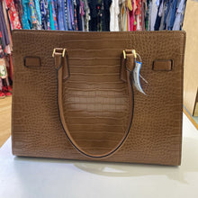 Load image into Gallery viewer, Michael Kors large tote bag
