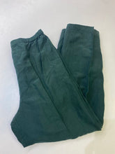 Load image into Gallery viewer, Eileen Fisher pull on linen/silk pants S
