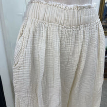 Load image into Gallery viewer, Pokoloko crinkle cotton pull on pants O/S
