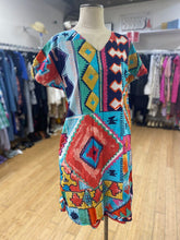 Load image into Gallery viewer, Orientique reversible dress S

