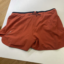 Load image into Gallery viewer, Salomon shorts XL
