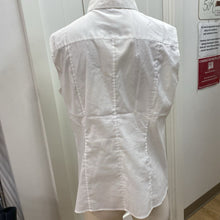 Load image into Gallery viewer, Hugo Boss sleeveless top 10
