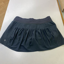 Load image into Gallery viewer, Lululemon skort 8
