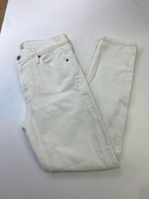 Load image into Gallery viewer, Citizens of Humanity jeans 28
