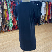 Load image into Gallery viewer, Frank &amp; Eileen t-shirt dress M
