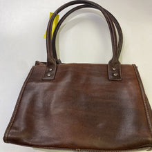 Load image into Gallery viewer, Wilsons Leather shoulder bag
