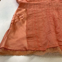 Load image into Gallery viewer, Tristan &amp; Iseut vintage satin detail top XS *As Is
