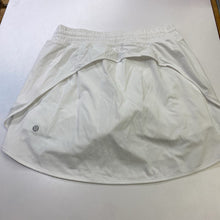 Load image into Gallery viewer, Lululemon skort 6
