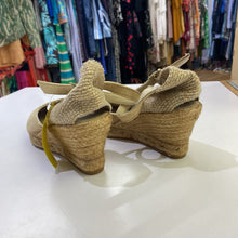 Load image into Gallery viewer, Toni Pons suede espadrille wedges 36

