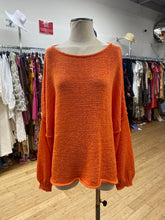 Load image into Gallery viewer, Viens Avec Moi rollneck sweater O/S

