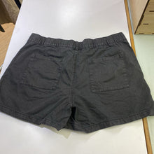 Load image into Gallery viewer, Gap denim shorts XL
