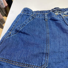 Load image into Gallery viewer, Gap Supersoft Utility denim shorts XL
