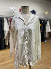 Load image into Gallery viewer, Eileen Fisher cotton/blend tunic S
