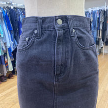 Load image into Gallery viewer, Denim Forum 90s Pencil maxu jean skirt 24
