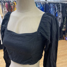 Load image into Gallery viewer, Faithfull the Brand linen blend top 4

