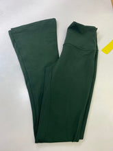 Load image into Gallery viewer, Lululemon leggings 4
