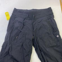 Load image into Gallery viewer, Lululemon leggings 4
