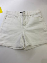 Load image into Gallery viewer, Banana Republic (outlet) denim shorts 26/2
