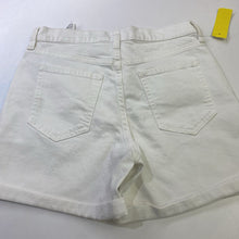 Load image into Gallery viewer, Banana Republic (outlet) denim shorts 26/2
