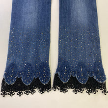 Load image into Gallery viewer, Melanie Lyne jeans 4
