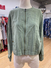Load image into Gallery viewer, Nicole Miller linen jacket L
