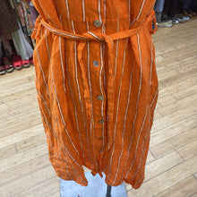 Load image into Gallery viewer, Vanessa Zani linen dress M
