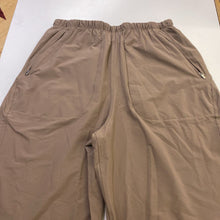 Load image into Gallery viewer, Lululemon barrel leg pull on pants 6
