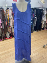 Load image into Gallery viewer, Bella Amore linen maxi dress L/XL
