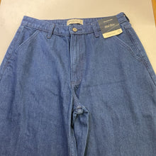 Load image into Gallery viewer, Abercrombie Mid Rise Curve Love jeans NWT 4L
