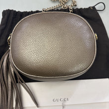 Load image into Gallery viewer, Gucci Metallic Gold Pebbled Calfskin Leather Small Soho Disco Bag
