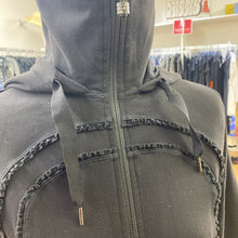 Load image into Gallery viewer, Lululemon sweater 8
