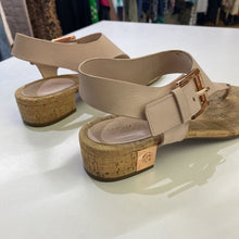 Load image into Gallery viewer, Michael Kors sandals 38
