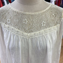 Load image into Gallery viewer, Alice Rinaldi lace silk top S
