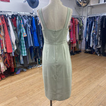 Load image into Gallery viewer, Babaton dress 4
