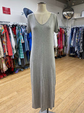 Load image into Gallery viewer, Saks fifth Ave t-shirt dress XS
