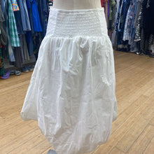 Load image into Gallery viewer, Icone Bubble Skirt M
