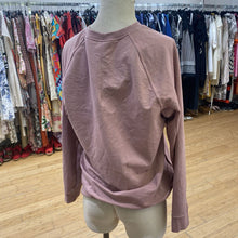 Load image into Gallery viewer, Lululemon long sleeve top (Canada) S

