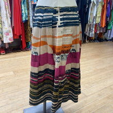 Load image into Gallery viewer, Nic &amp; Zoe pleated skirt 8
