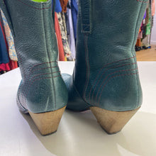 Load image into Gallery viewer, John Fluevog western Style Boots 8.5
