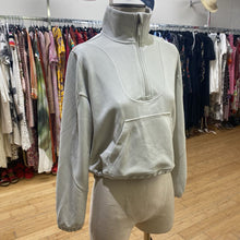 Load image into Gallery viewer, Lululemon cropped sweater 4
