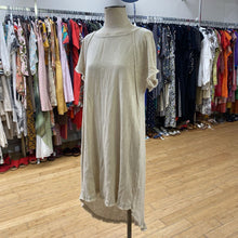 Load image into Gallery viewer, Umgee linen/cotton dress NWT S
