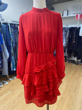 Load image into Gallery viewer, Heartloom dress M
