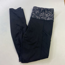 Load image into Gallery viewer, Lululemon leggings 8
